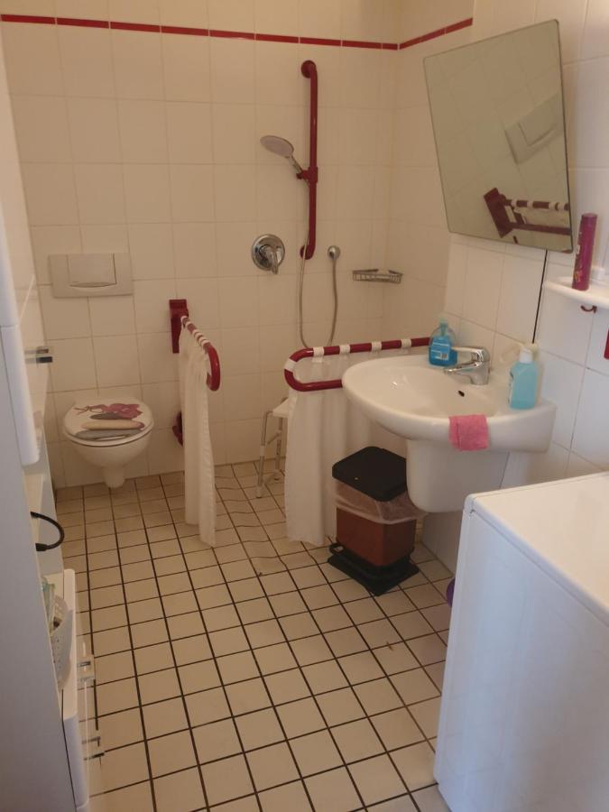 Apartment Ferienwohnung *